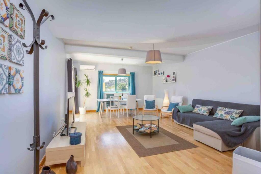 Admirable 1 Bedroom Marina View Apt. Albufeira Exterior photo